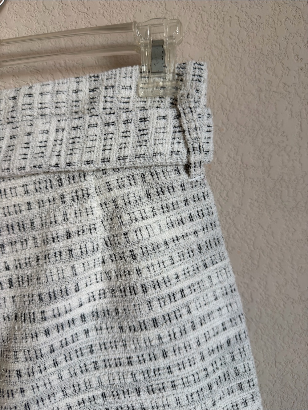 NWT Koko + Mason Ivory Black Tweed Paperbag Tie-Waist High Rise Shorts Size M - Picture 11 of 12